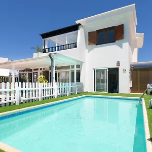 Siroi, Puerto Del Carmen, Heated Pool, 10mn From The Sea Puerto del Carmen (Lanzarote)